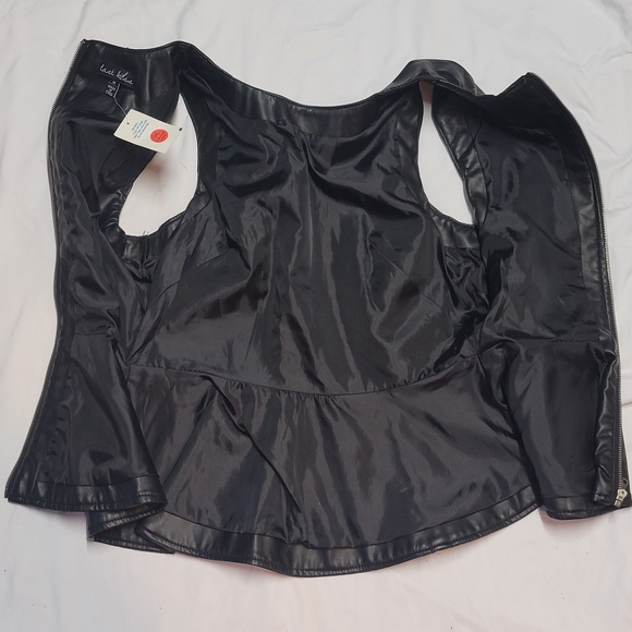 Fauc Leather Peplum Top - Picture 4 of 6